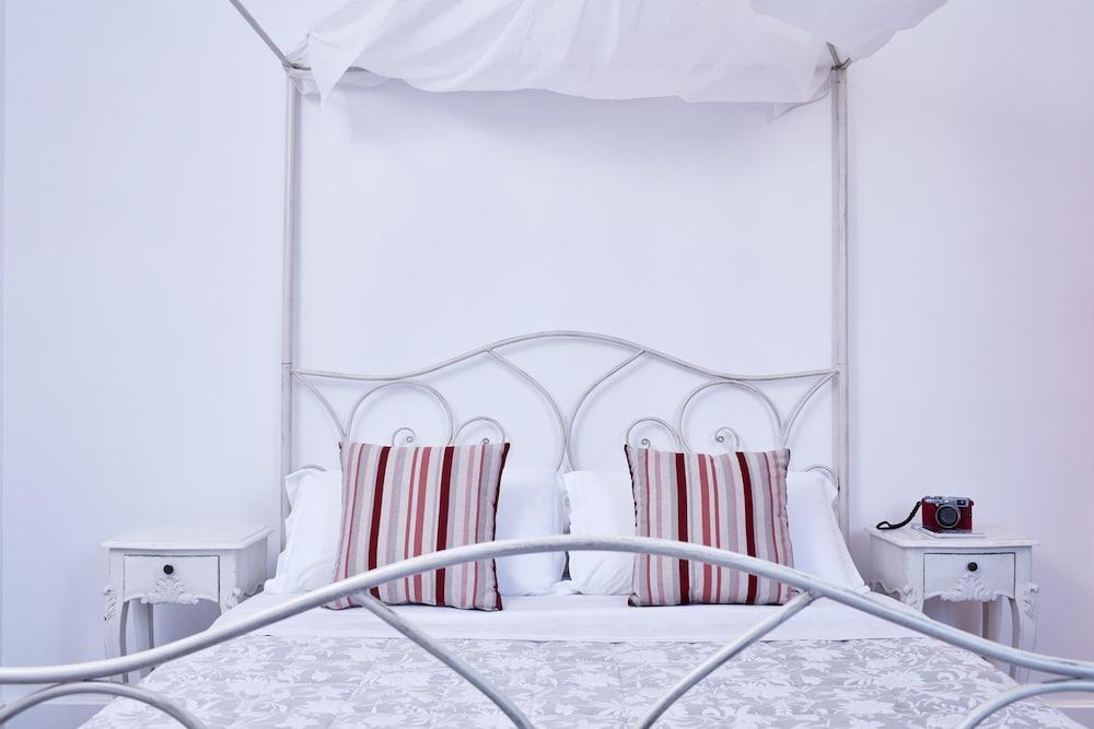 Orabel Suites Santorini (Adults Only) Perivolos  Esterno foto